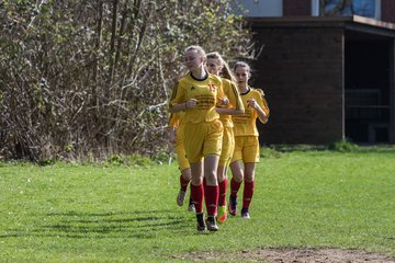 Bild 3 - B-Juniorinnen Kieler MTV - SV Frisia 03 Risum-Lindholm